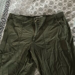 Sonoma size 14 capri or cargo pants